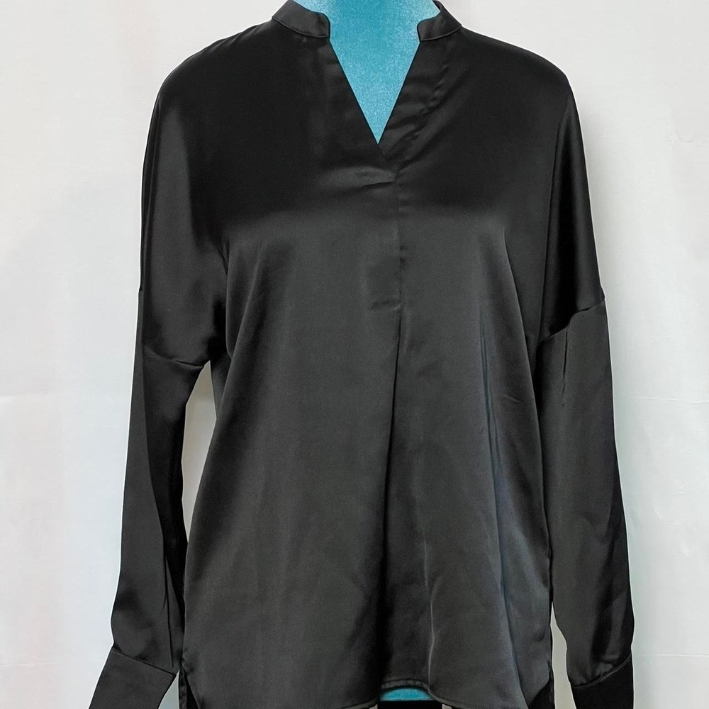 Nicole Miller Minimalist Chic Womens Black Satin V-Neck Blouse